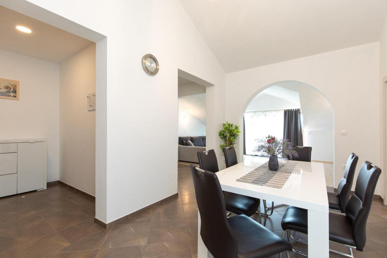 Apartments Otia Seaview 波拉特 外观 照片