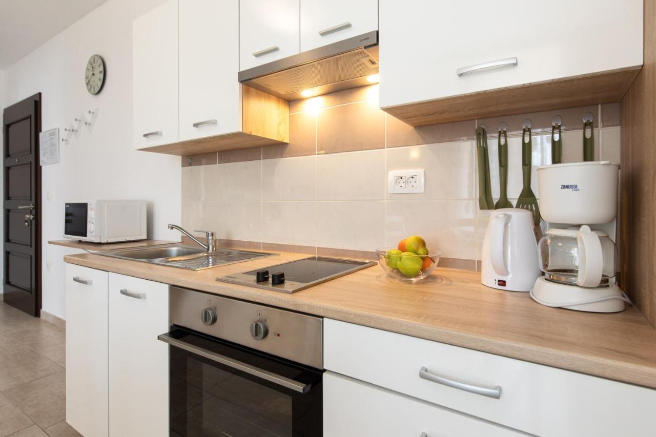 Apartments Otia Seaview 波拉特 外观 照片