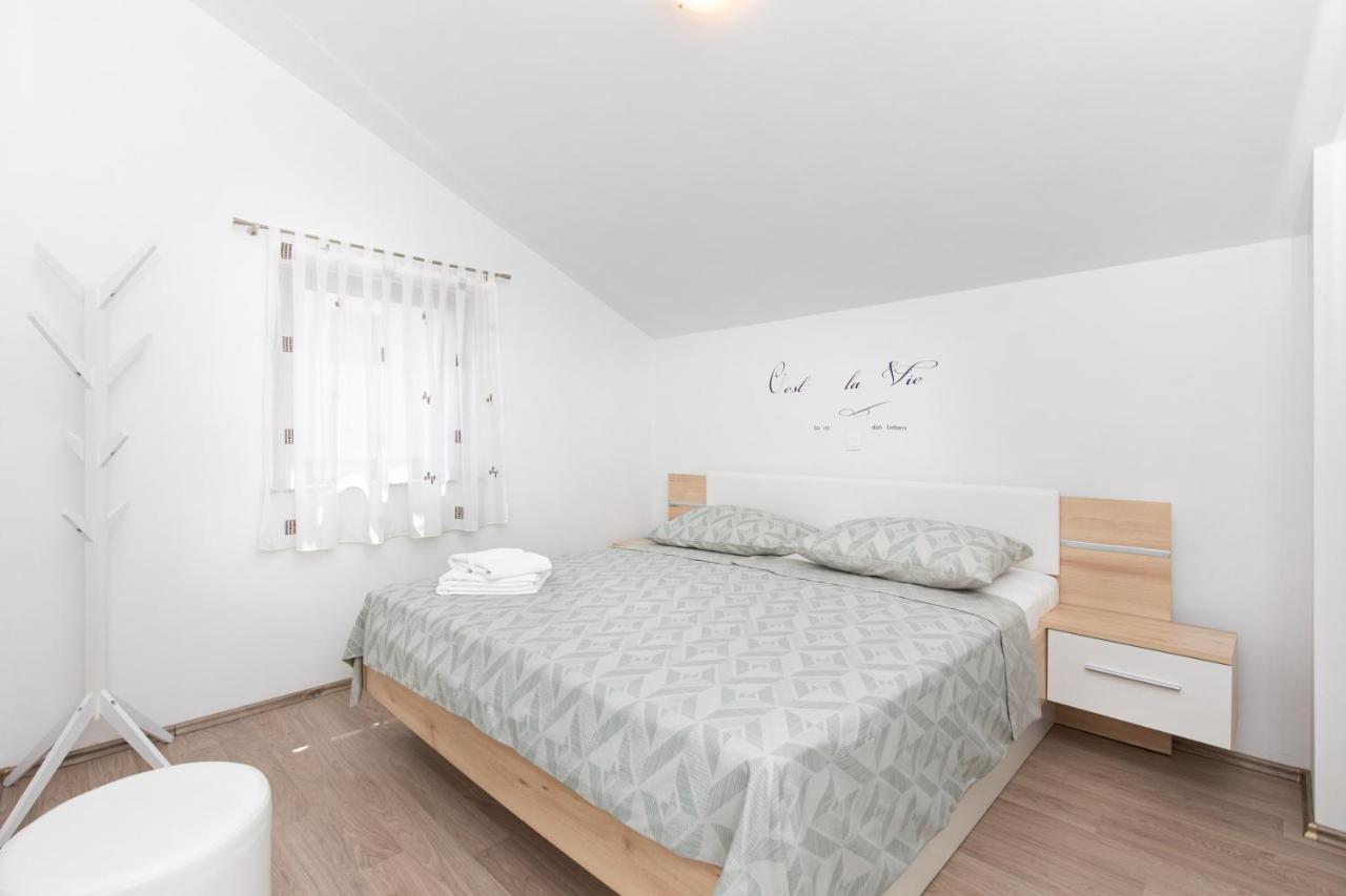 Apartments Otia Seaview 波拉特 外观 照片